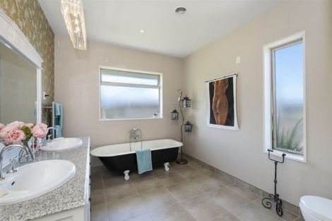 Photo of property in 168 Flaxton Road, Flaxton, Kaiapoi, 7691