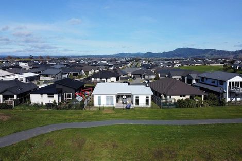 Photo of property in 4 Jeffs Way, Papamoa Beach, Papamoa, 3118