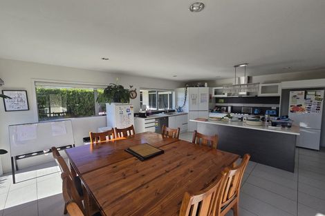 Photo of property in 2 Kipling Crescent, Owhata, Rotorua, 3010