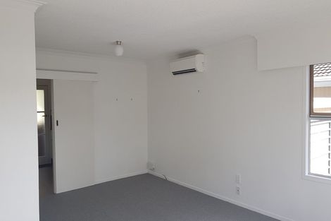 Photo of property in 2/55 Nile Road, Milford, Auckland, 0620