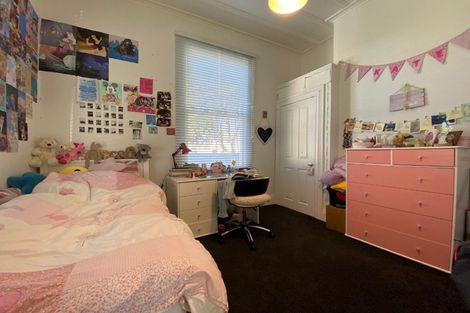 Photo of property in 209 Victoria Road, Devonport, Auckland, 0624