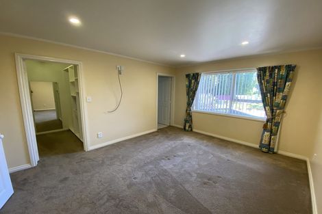 Photo of property in 41 Cron Avenue, Te Atatu South, Auckland, 0610
