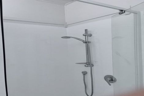 Photo of property in 881 Beach Road, Waiake, Auckland, 0630