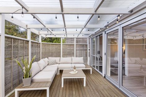 Photo of property in 26 Mirrabooka Avenue, Botany Downs, Auckland, 2010