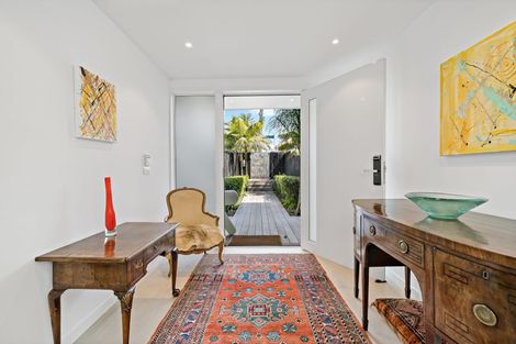 Photo of property in 41 Regina Street, Westmere, Auckland, 1022