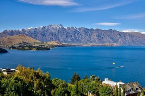 Photo of property in 4 Vanguard Lane, Fernhill, Queenstown, 9300