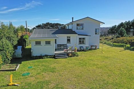 Photo of property in 33 Kuku Avenue, Mahia, 4198