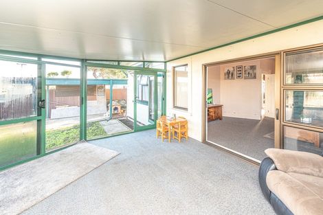 Photo of property in 4 Kings Avenue, Gonville, Whanganui, 4501