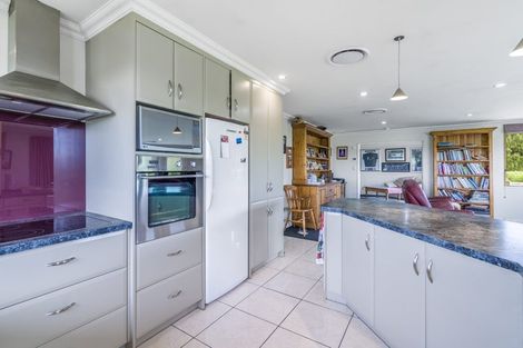 Photo of property in 115 Mill Road South, Seaward Bush, Invercargill, 9871