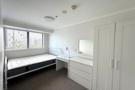 Photo of property in 96 On Symonds Apartments, 407/96 Symonds Street, Grafton, Auckland, 1010