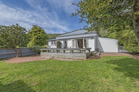 Photo of property in 79 Bridle Path Road, Heathcote Valley, Christchurch, 8022