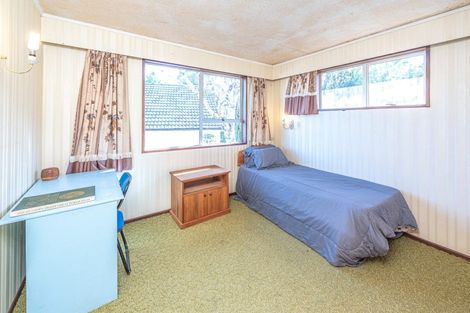 Photo of property in 75 Parkes Avenue, Saint Johns Hill, Whanganui, 4501