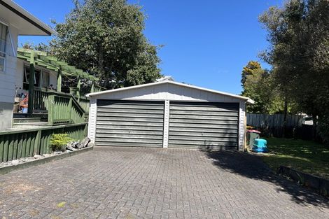 Photo of property in 11 Turquoise Place, Pukehangi, Rotorua, 3015