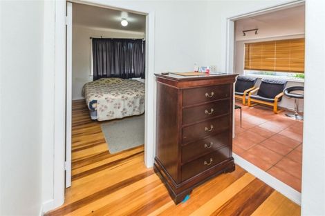 Photo of property in 7 East Way, Durie Hill, Whanganui, 4500