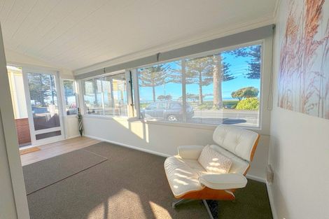 Photo of property in 407 Marine Parade, Napier South, Napier, 4110