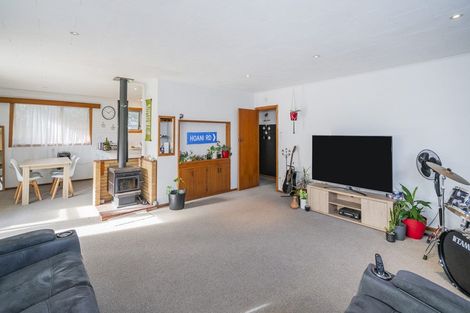 Photo of property in 15 White Street, Whitianga, 3510