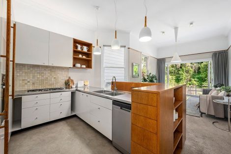 Photo of property in 380 Tinakori Road, Thorndon, Wellington, 6011