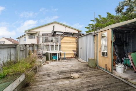 Photo of property in 4a Manuka Street, Otaki Beach, Otaki, 5512