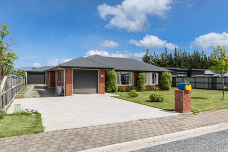 Photo of property in 40 Little Maude Drive, Lake Hawea, Wanaka, 9382