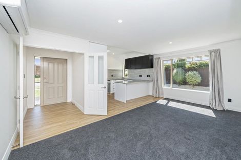 Photo of property in 23 Date Crescent, Aidanfield, Christchurch, 8025