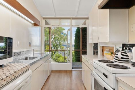 Photo of property in 4 Michael Avenue, Mount Pleasant, Christchurch, 8081