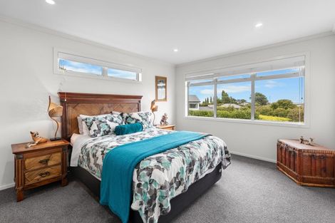 Photo of property in 6 Titoki Way, Waiau Pa, Pukekohe, 2679