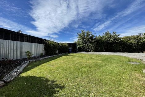 Photo of property in 49 Park Street, Winton, 9720