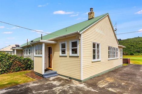 Photo of property in 1036 Taita Drive, Taita, Lower Hutt, 5011