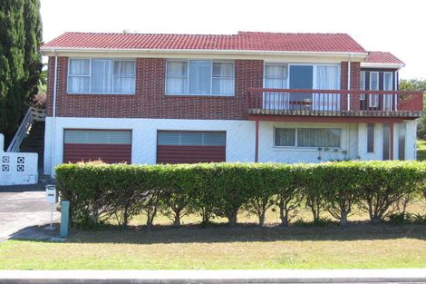 Photo of property in 121 Glamorgan Drive, Torbay, Auckland, 0630