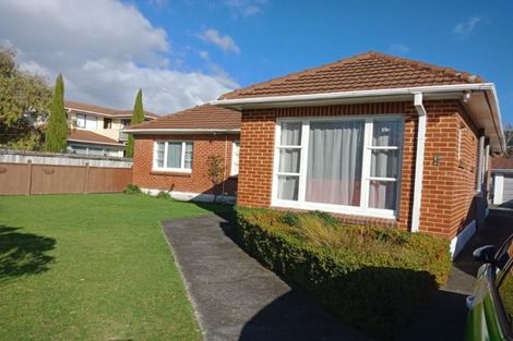 Photo of property in 42 Whitemans Road, Silverstream, Upper Hutt, 5019