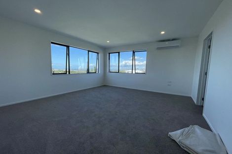 Photo of property in 1a Tui Glen Road, Birkenhead, Auckland, 0626