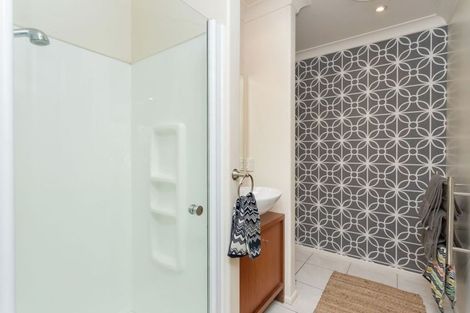 Photo of property in 97 Bristol Street, St Albans, Christchurch, 8014