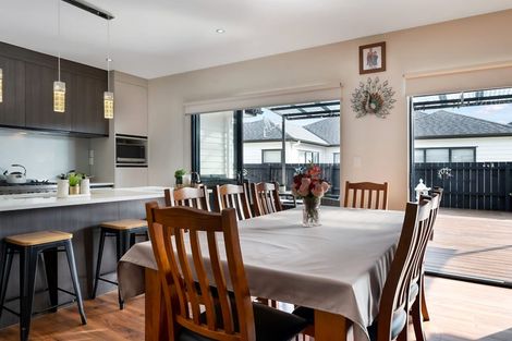 Photo of property in 145 Matua Road, Huapai, Kumeu, 0810