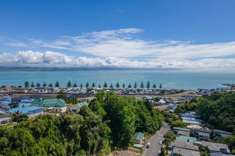 Photo of property in 4 Amner Place, Bluff Hill, Napier, 4110