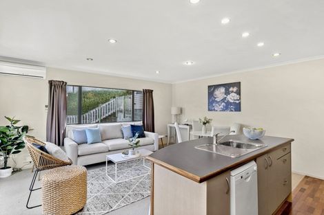 Photo of property in 96a Montgomery Avenue, Karori, Wellington, 6012