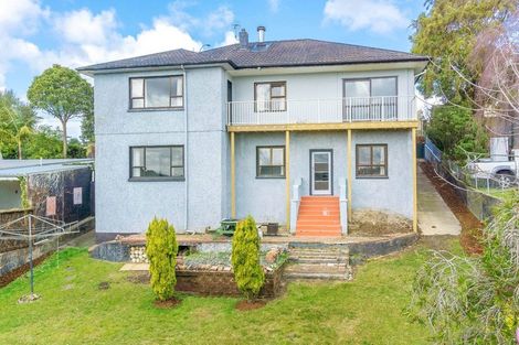 Photo of property in 72 Forest Lake Road, Forest Lake, Hamilton, 3200