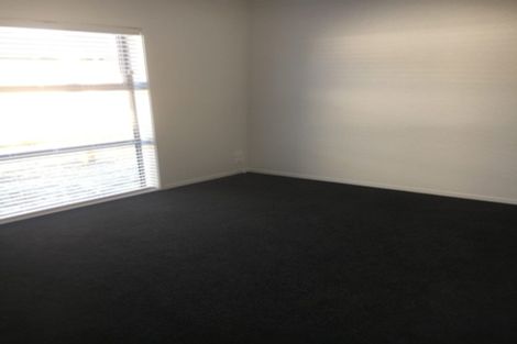 Photo of property in 2/2 Hilton Road, Saint Andrews, Hamilton, 3200