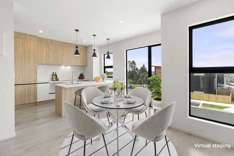 Photo of property in 15 Paina Crescent, Massey, Auckland, 0614