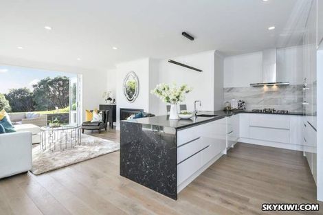 Photo of property in 40a Rutherford Terrace, Meadowbank, Auckland, 1072