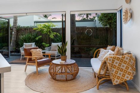 Photo of property in 16 Oriental Parade, Papamoa Beach, Papamoa, 3118