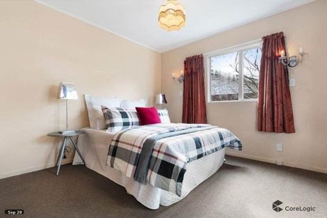 Photo of property in 27 Chrisarda Place, Red Hill, Papakura, 2110