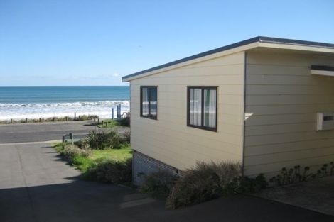 Photo of property in 138 The Parade, Paekakariki, 5034