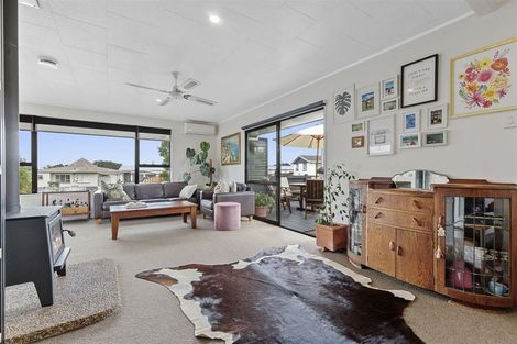 Photo of property in 69 Young Street, Morrinsville, 3300