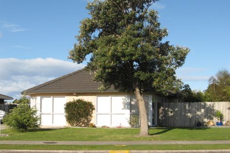 Photo of property in 124 Pacific View Road, Papamoa Beach, Papamoa, 3118