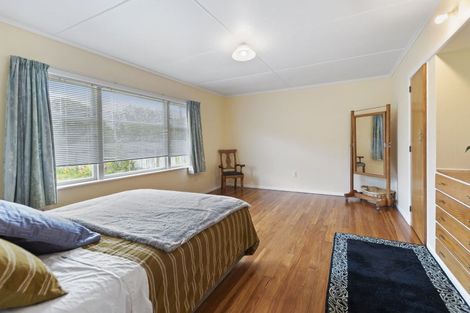 Photo of property in 15 The Avenue, Otaki Beach, Otaki, 5512