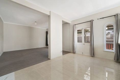 Photo of property in 345 Main Road, Huapai, Kumeu, 0810
