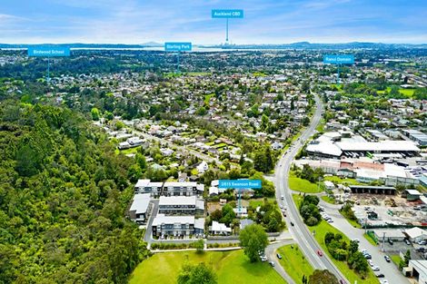 Photo of property in 2/615 Swanson Road, Swanson, Auckland, 0612