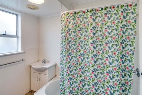 Photo of property in 30 Hislop Avenue, Onekawa, Napier, 4110