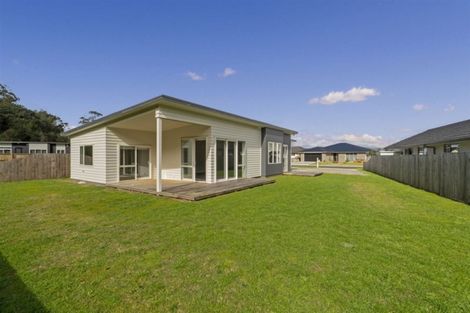 Photo of property in 28 Alf Simpson Drive, Whitianga, 3510