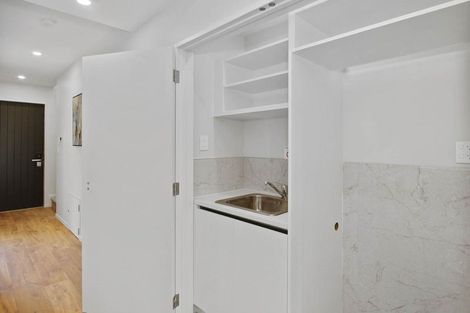 Photo of property in 313c Bucklands Beach Road, Bucklands Beach, Auckland, 2012